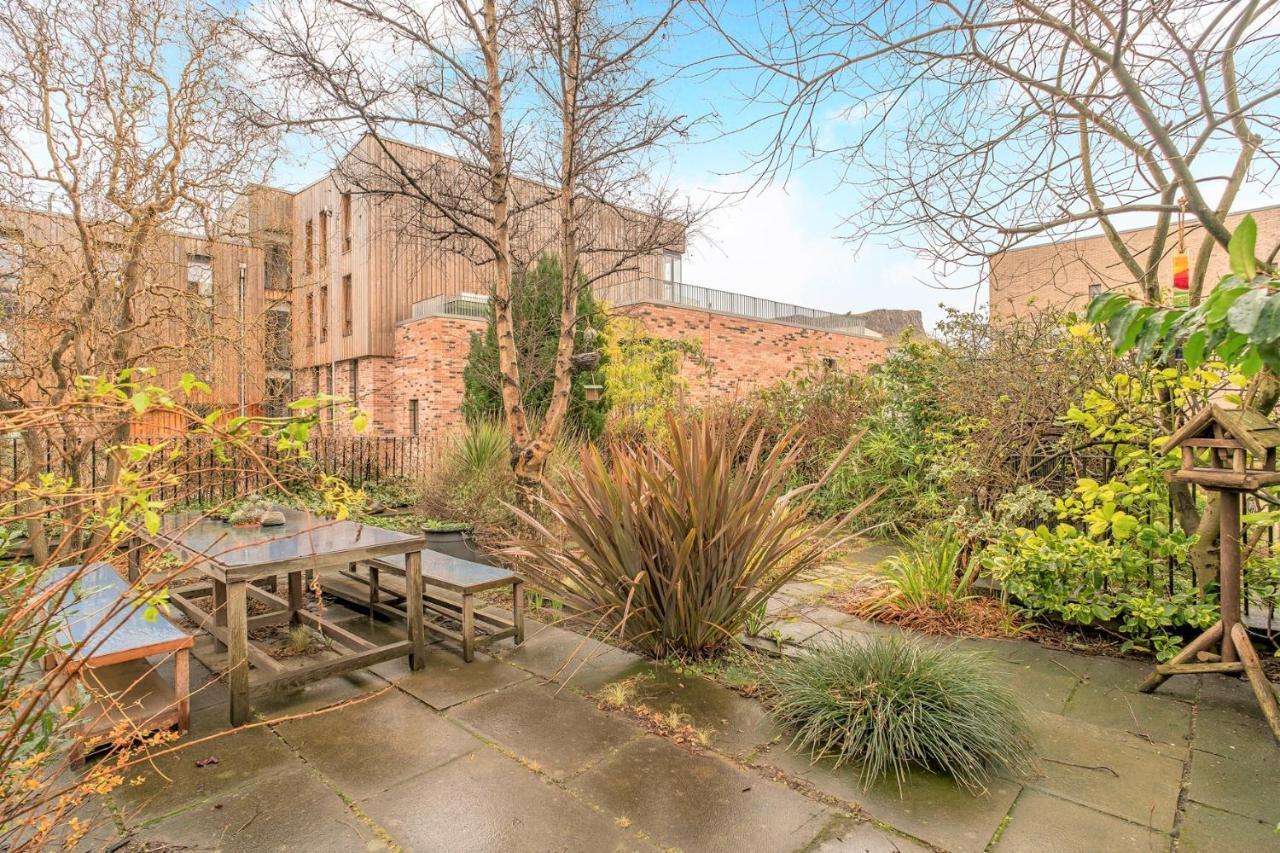 Charming Old Town 2 Bed Apt, 2Mins From Royal Mile EDI Eksteriør billede